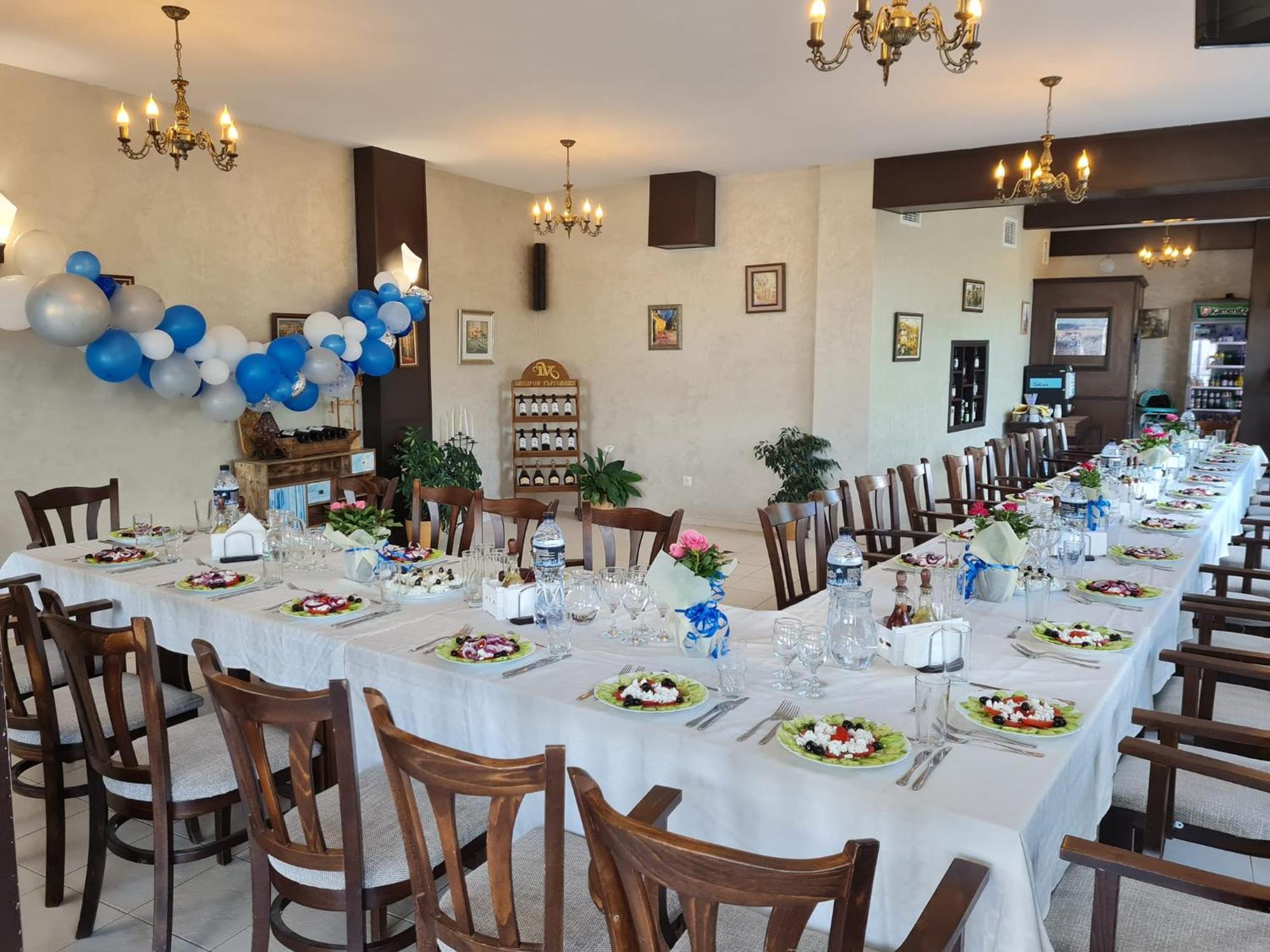 Family Hotel Bela Trjavna Buitenkant foto